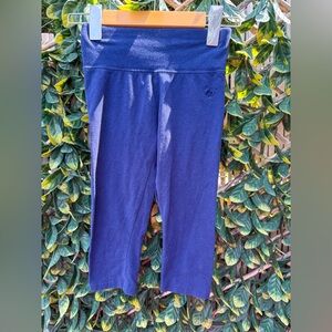 ▪️ 10/$25- Justice Navy Crop Leggings